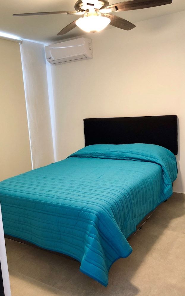 Apartamentos Suite Playacar