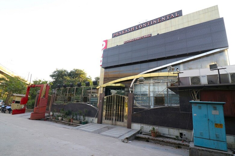 Oyo 18999 Flagship Prakash Continental Hotel