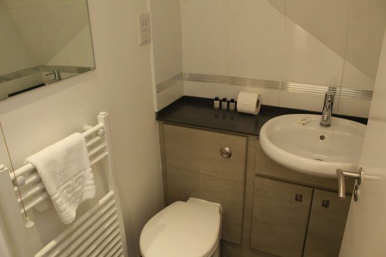 Week2week Spacious 2 Bed Newcastle City Centre Apartment