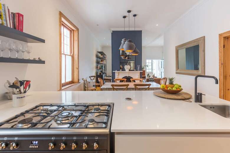 Sydney Green Point Villa