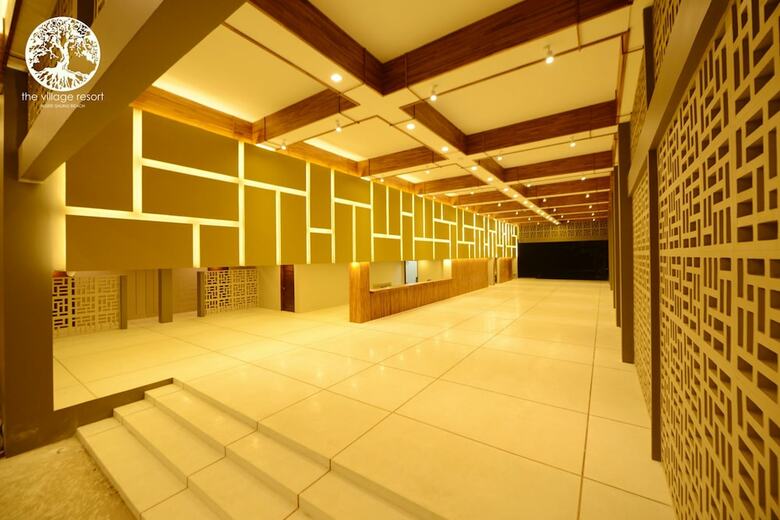 Hotel The Village Resort