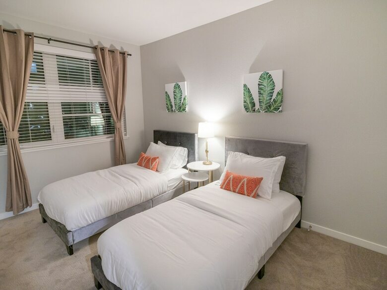 Kasa Menlo Park North Apartments