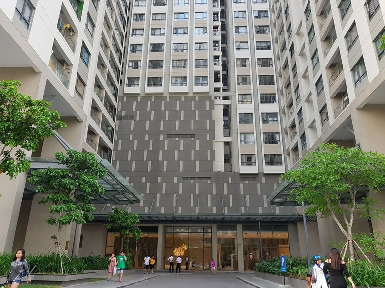 Mino Lee Apartment
