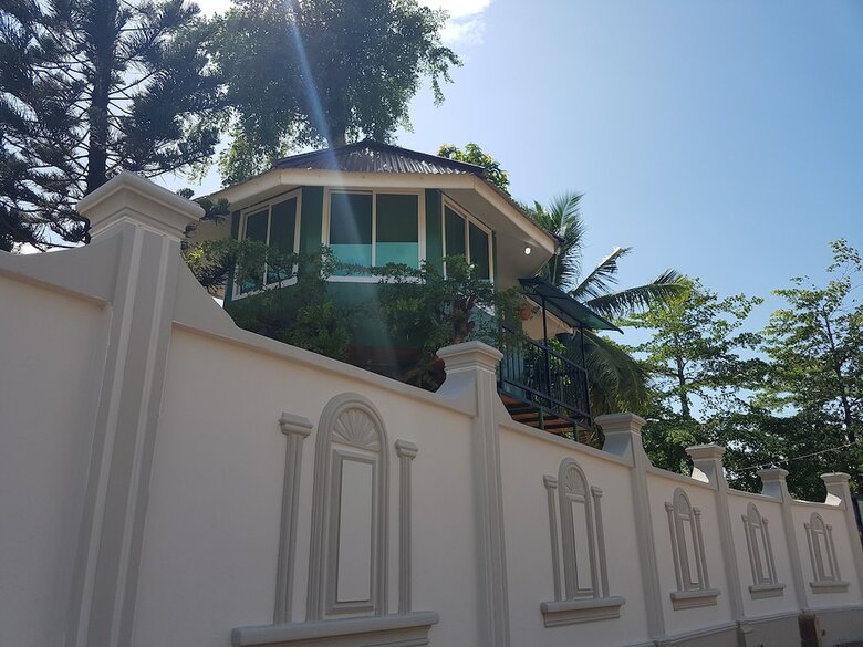 Hotel The Safehouse