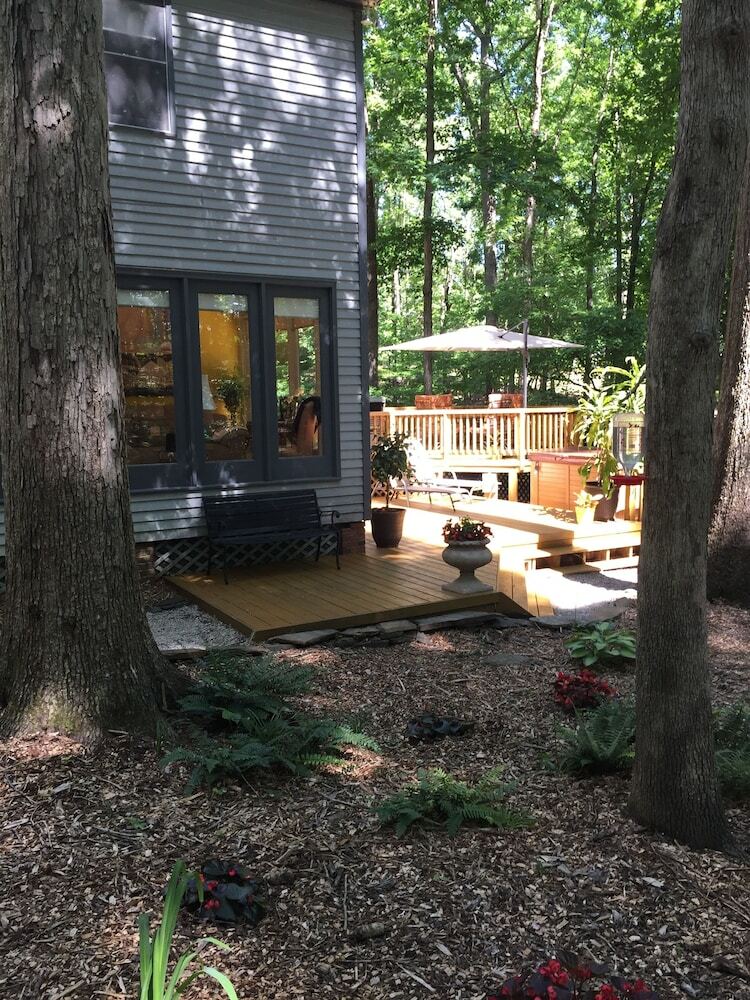 Bed & Breakfast Azalea Private Wellness Retreat Bnb