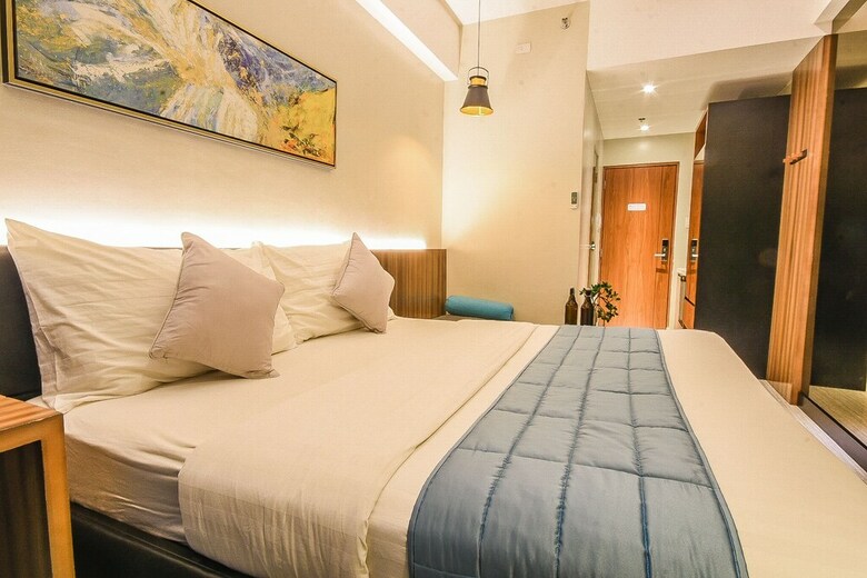 Skyloft Hotel