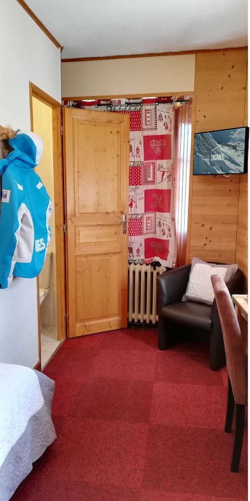 Hotel H�tel Le D�me