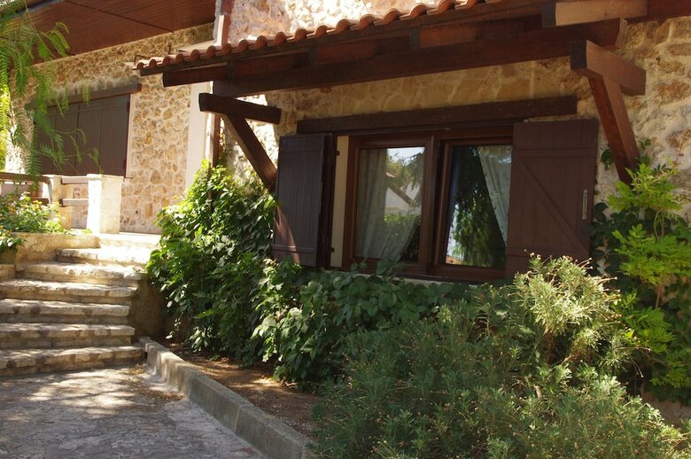 Bed & Breakfast Villa Stonehouse Statte