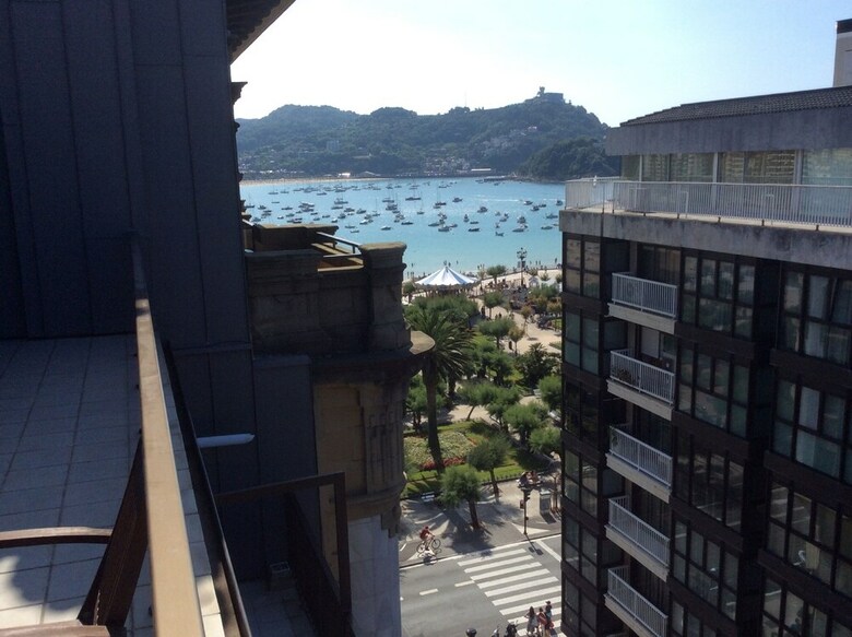 Apartamento Alderdi Eder