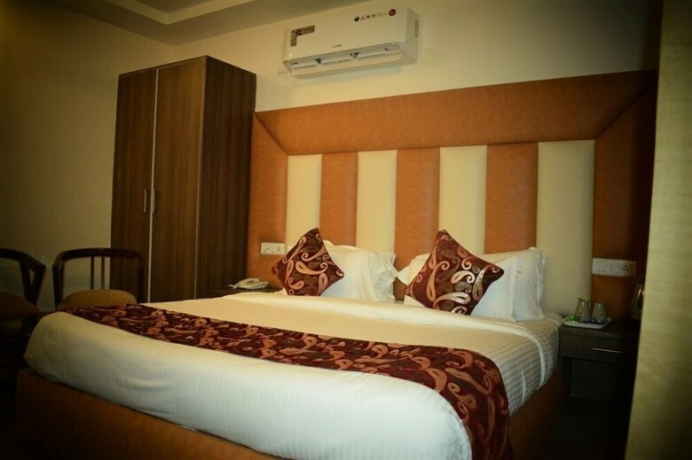 Hotel Angels Inn Resort