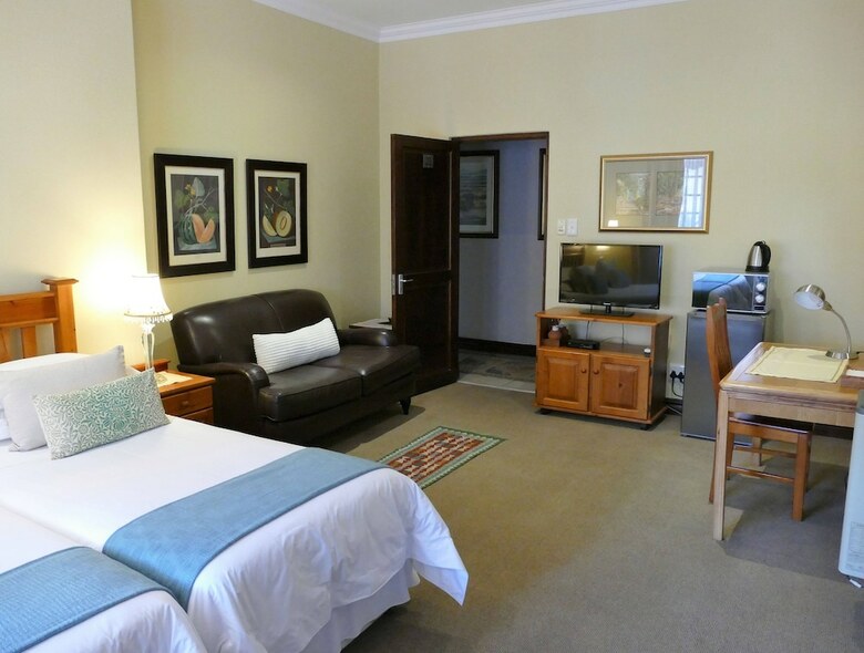Hotel 174 Premier Guesthouse