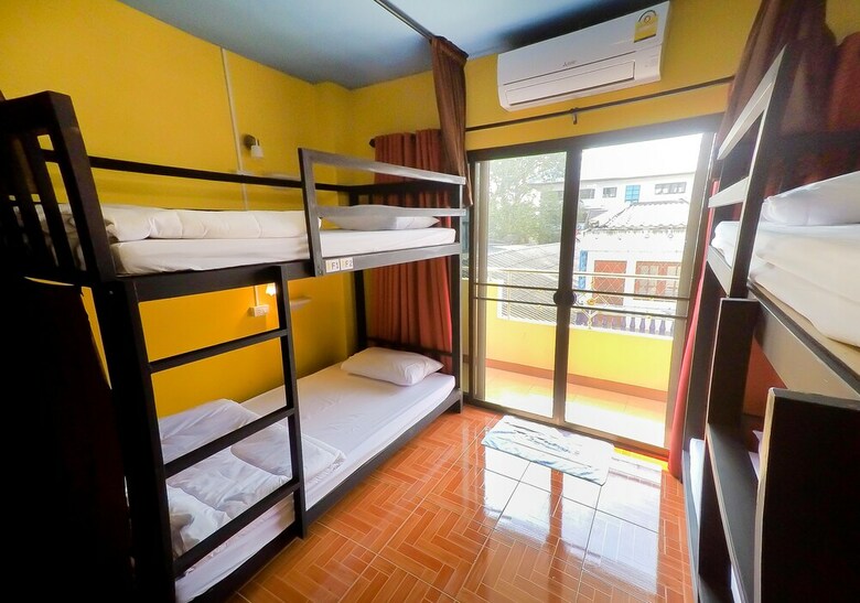 Hostal Your Hostel At Chiang Mai - Adults Only