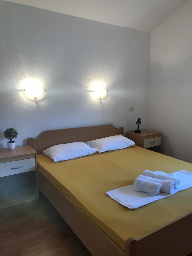 Apartments Ivanisevic