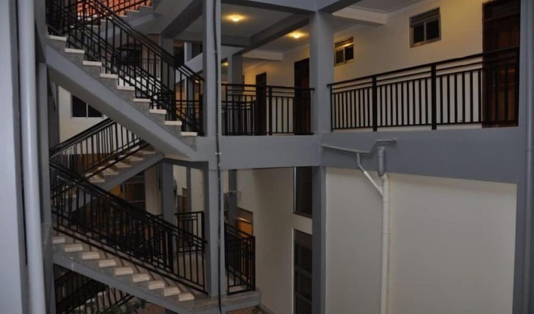 Eka Hoima Hotel