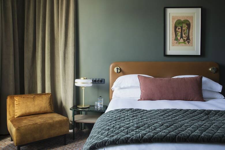 Home Suite Hotels Rosebank