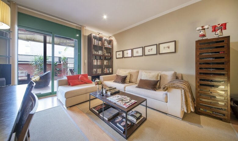 Oasis Rambla Apartment  Th106