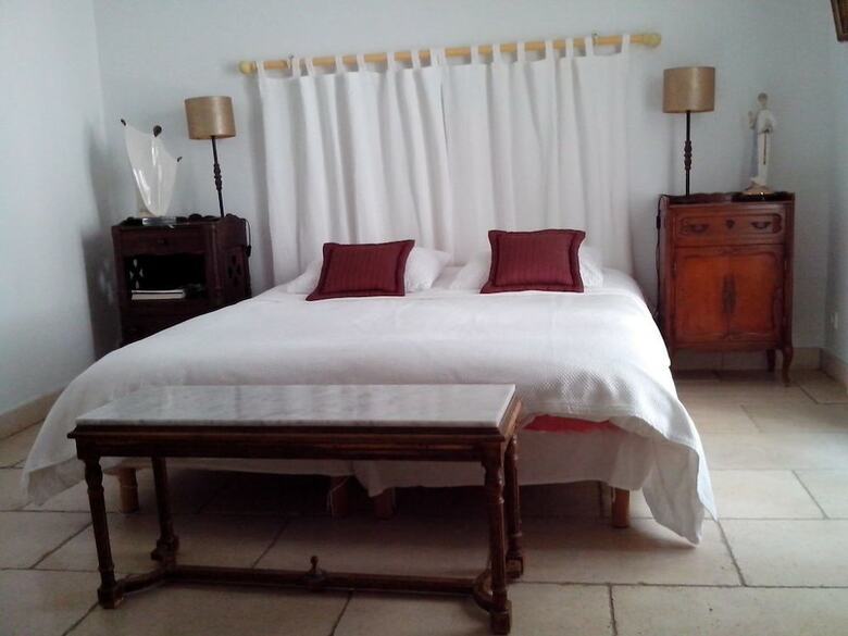 Bed & Breakfast Domaine Des Restanques
