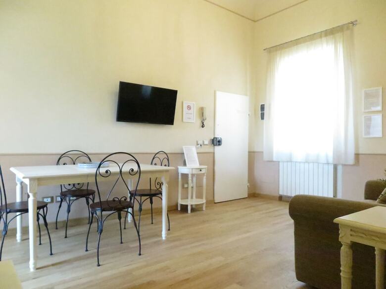 Wine Apartments Florence Barbera