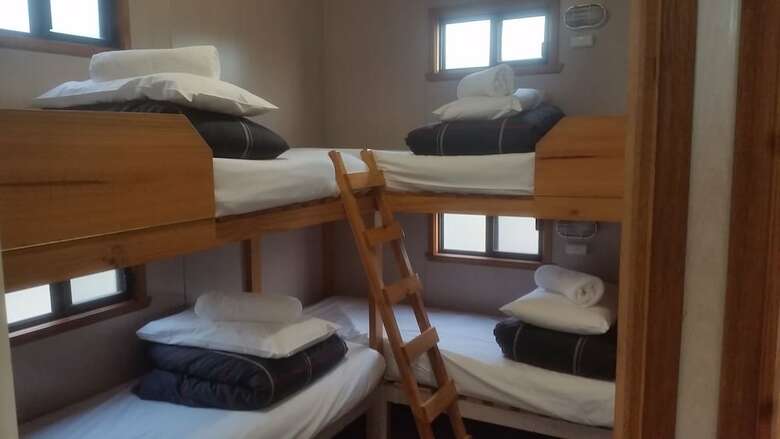 Seven Mile Beach Cabin And Caravan Park
