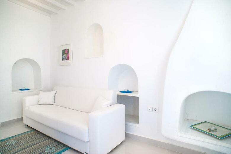Chora House