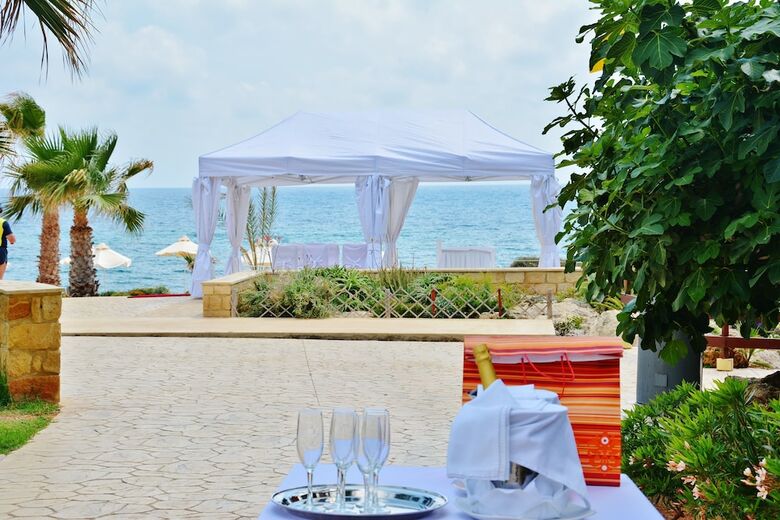 Aparthotel Akti Beach Village Resort