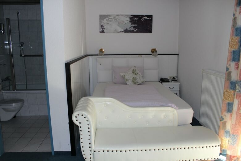 Hotel Zum Goldenen Wagen