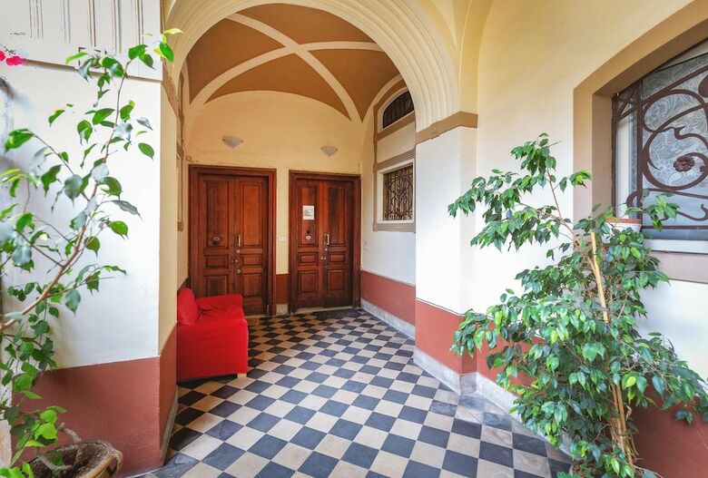 B&B Acanthus