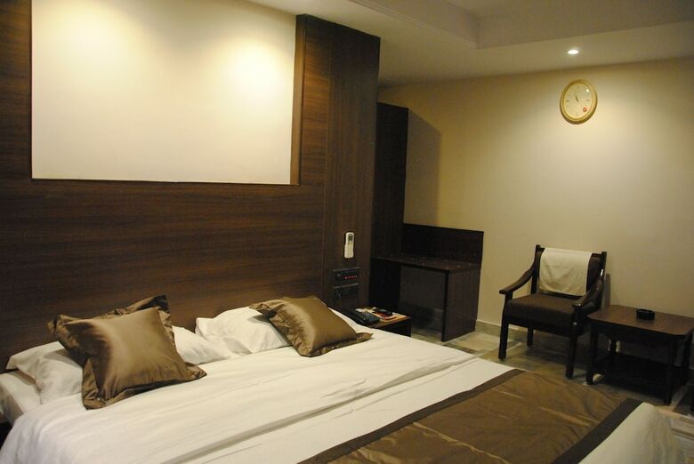 Hotel Jaya Residency