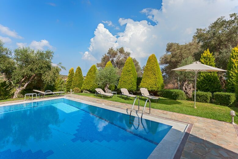 Alkyonides Villas