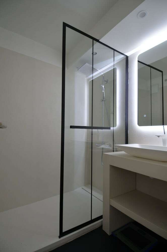 Modern Duplex Apartment 4 Persons Near Train Station Acropolis In Nice
