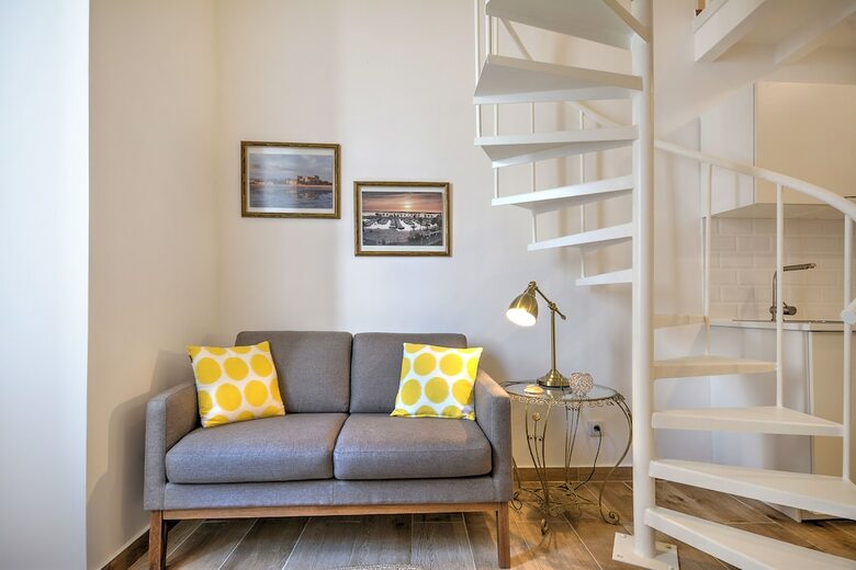 Apartamentos Yellow Barqueta Studio