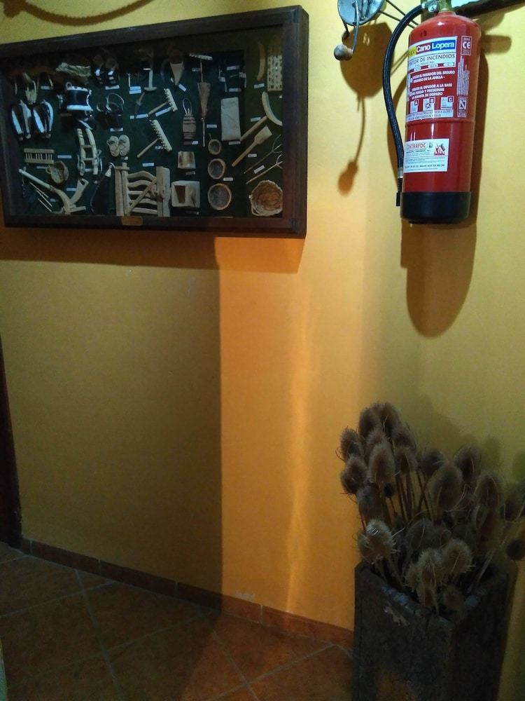 Agroturismo Casa Rural Angelita de Cat�