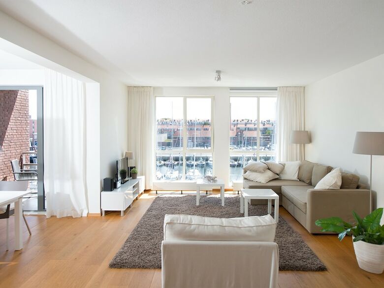 Bizstay Harbour Scheveningen Apartments