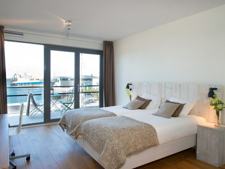 Bizstay Harbour Scheveningen Apartments