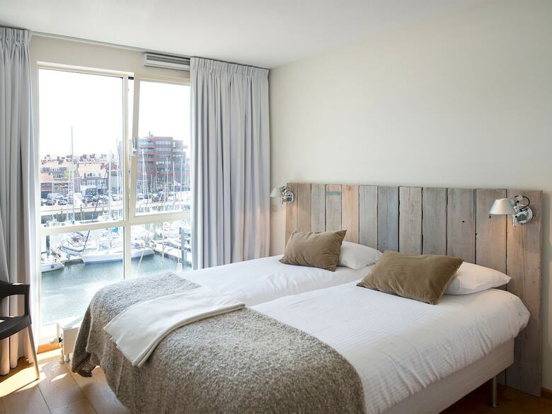 Bizstay Harbour Scheveningen Apartments