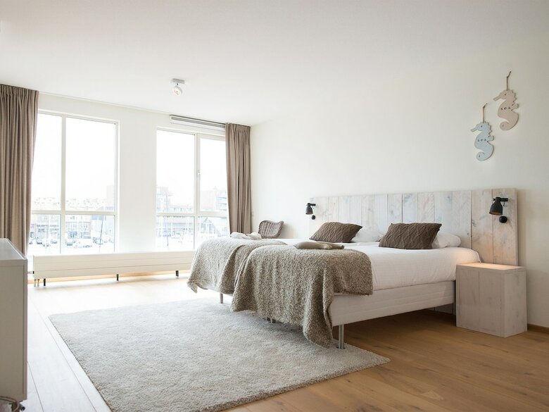 Bizstay Harbour Scheveningen Apartments