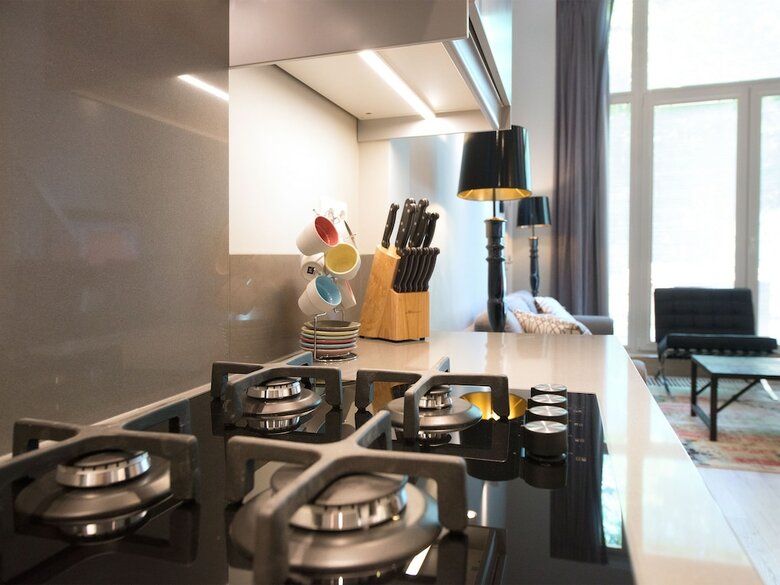 Bizstay Park Central Apartments