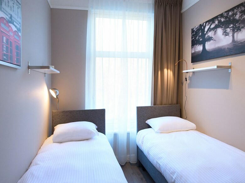 Bizstay Park Central Apartments