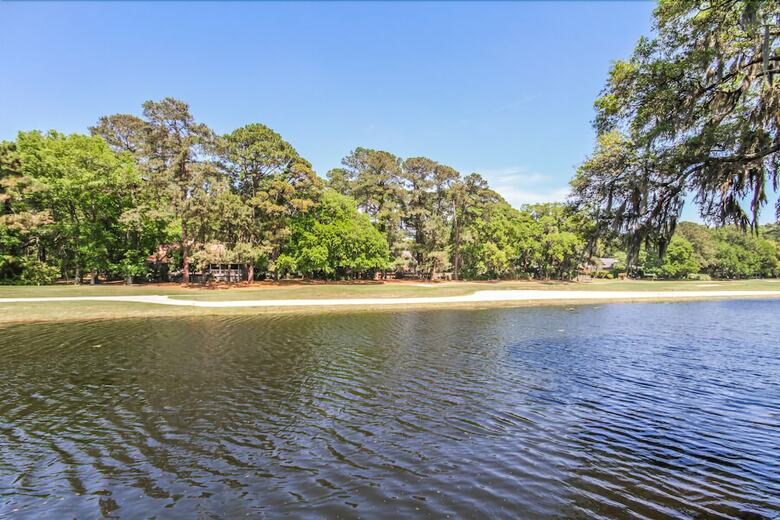 Inland Harbour 2429 - Two Bedroom Condo