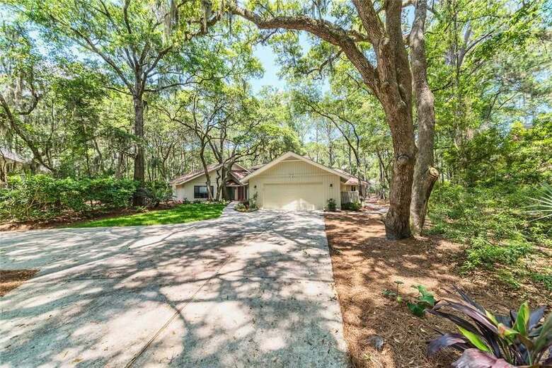 Slack Tide 6 - Four Bedroom Condo