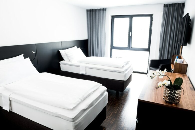 Jaumann's Hotel