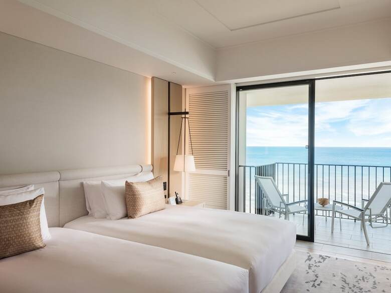 Hotel Halekulani Okinawa