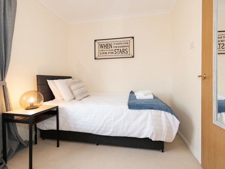 Wilton View