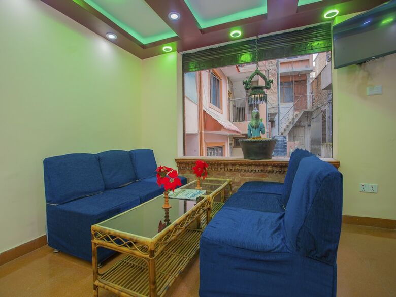 Oyo 264 Hotel Antique Kutty