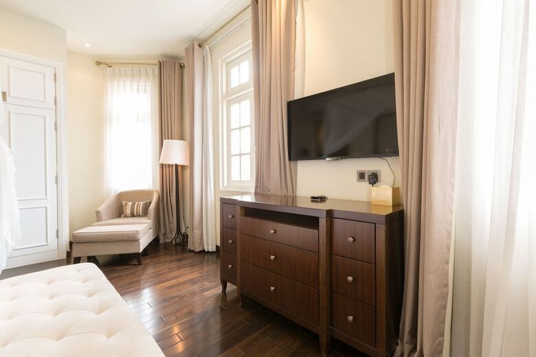 Hotel Villa Song Saigon