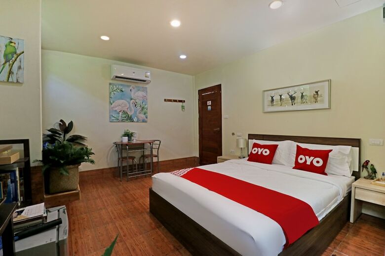 Hotel Oyo 812 Nature House