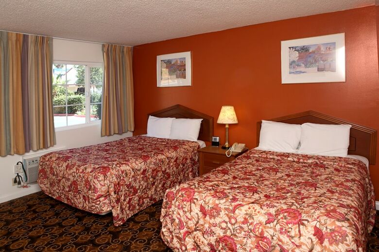 Motel Granada Inn