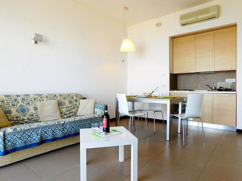 Apartamento Bilocale Con Favolosa Vista Mare