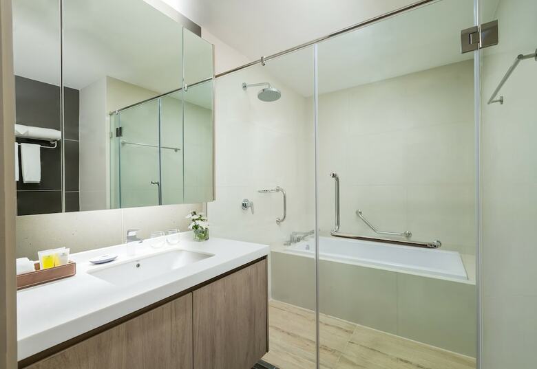 Aparthotel Somerset Harbourview Sri Racha