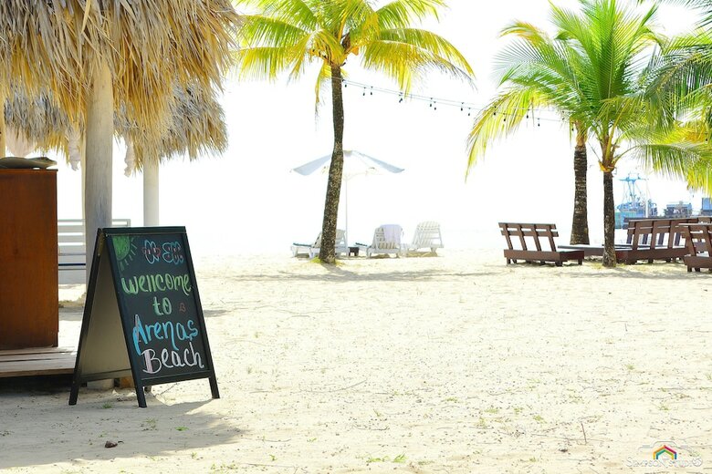 Arenas Beach Hotel